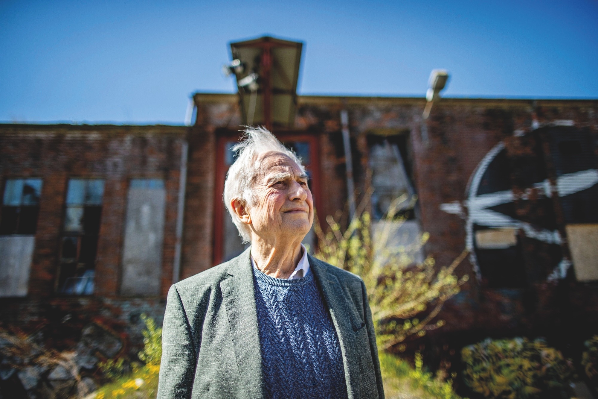 Richard Dawkins talks about his latest book, 'The Genetic Book of the Dead'