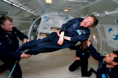 Stephen Hawking experiences zero gravity