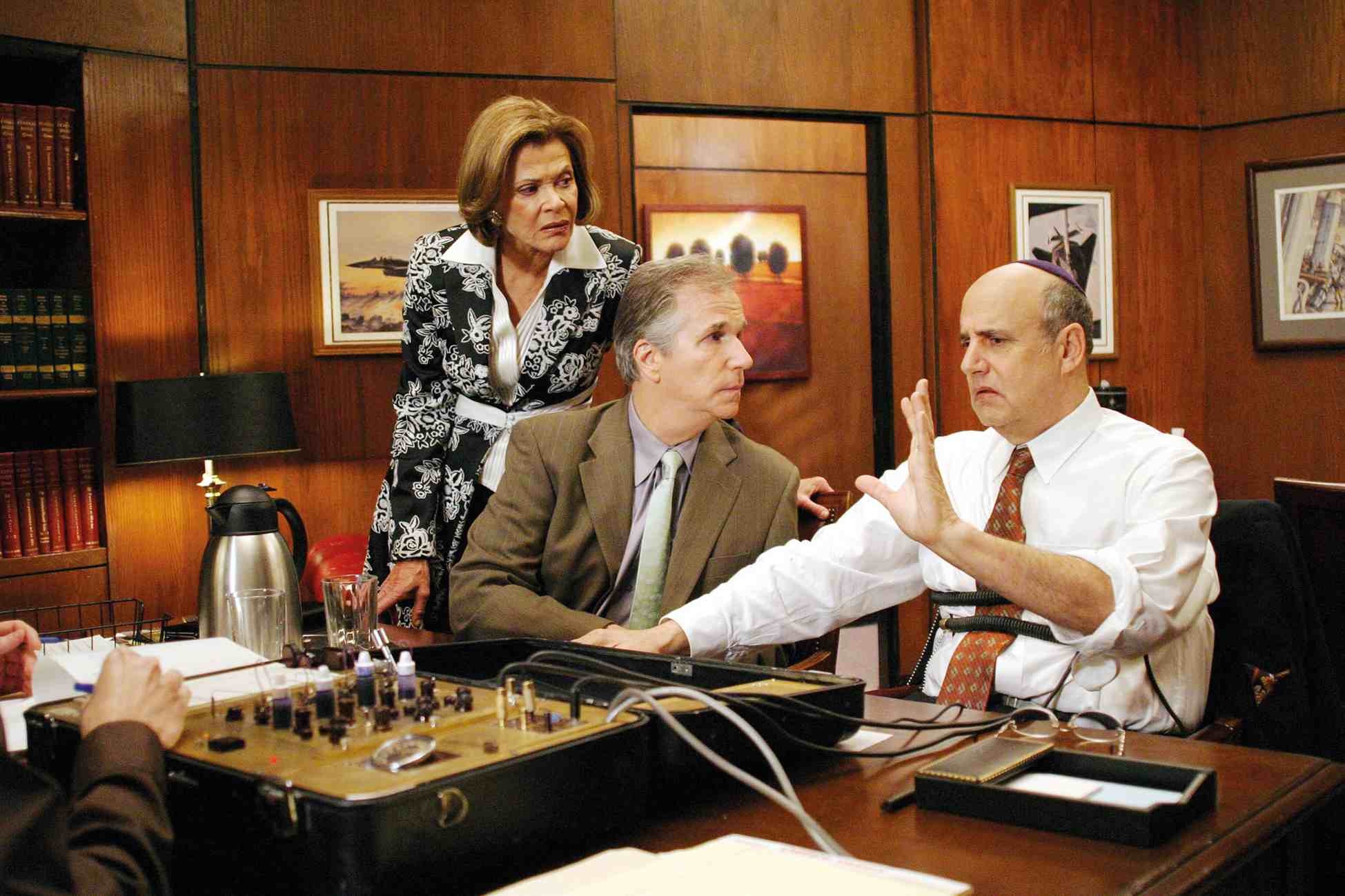 A scene from “Arrested Development” (2004).